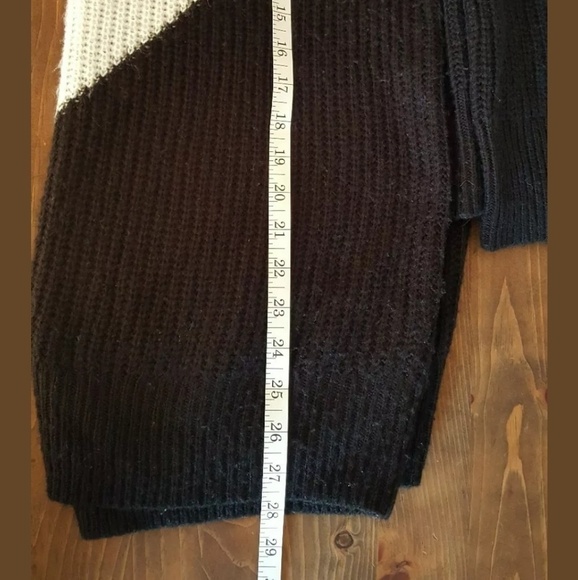 H&m Divided Oversized loose knitted sweater Medium - Picture 8 of 9